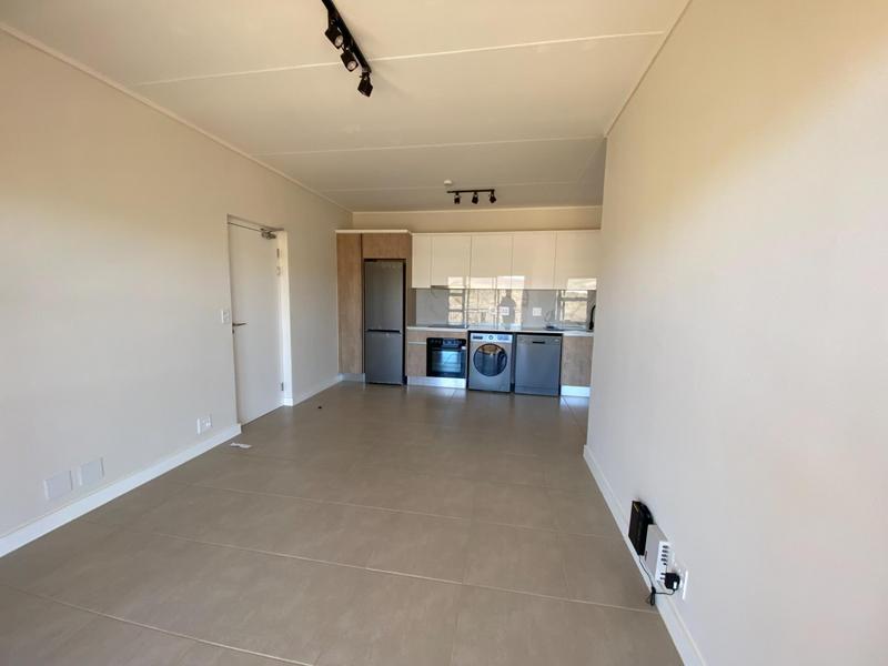 To Let 1 Bedroom Property for Rent in Richwood Western Cape